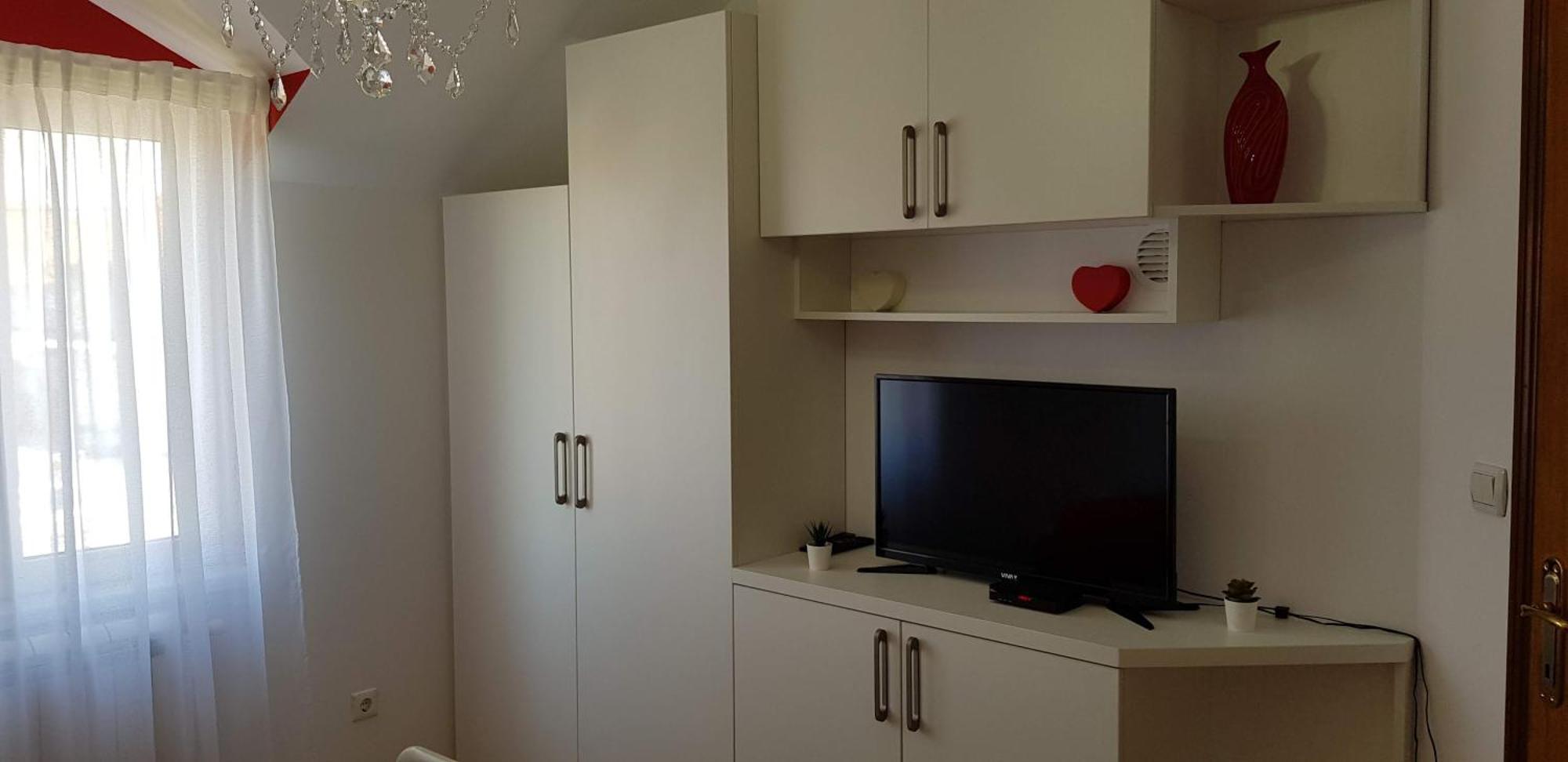 Lux Apartments With Pool Dex Zemun Polje Quarto foto
